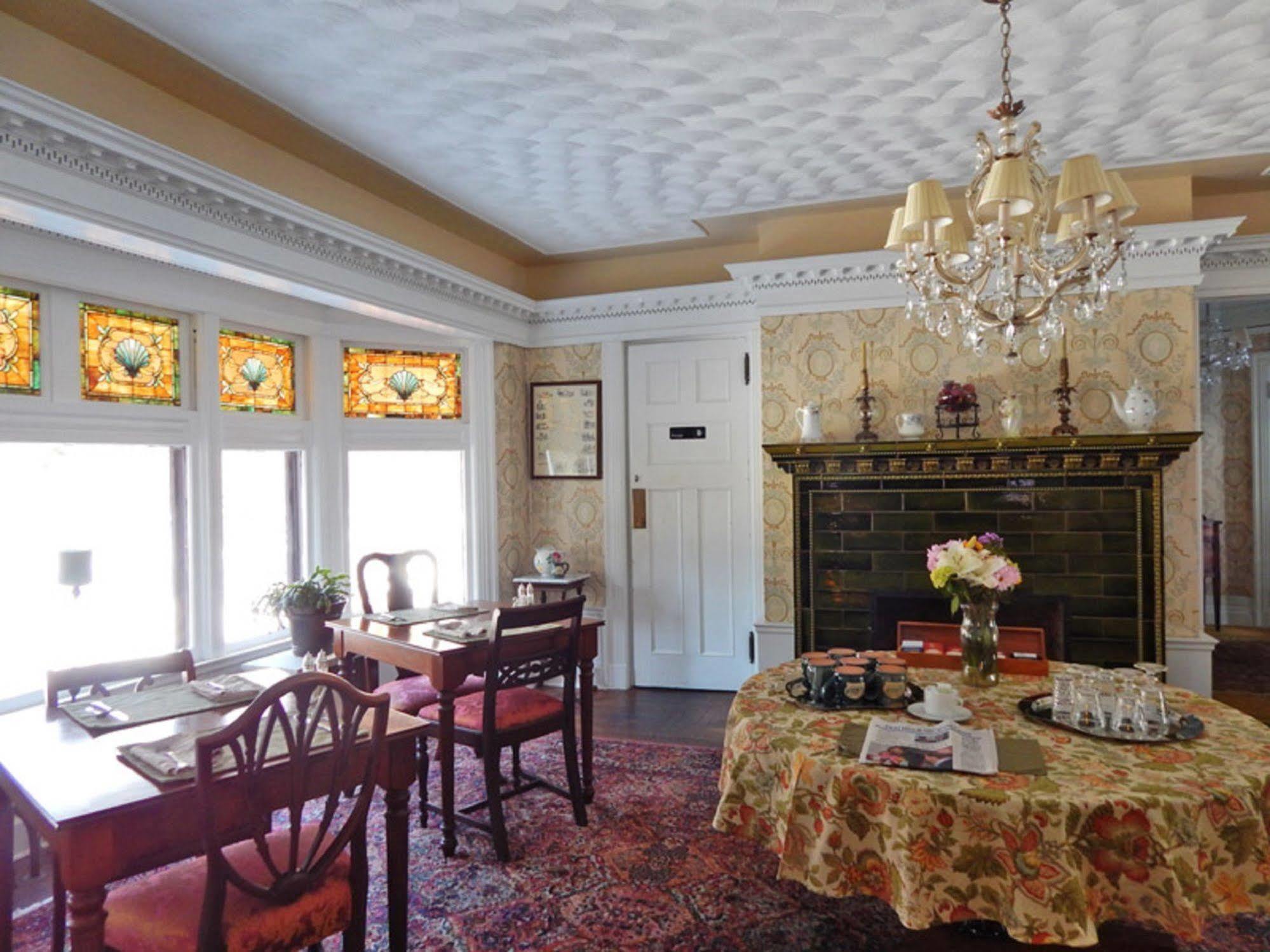Manor House Bed & Breakfast Norfolk Exterior foto
